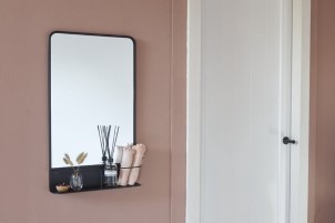 Lifa Living Spiegel Julia met Rek Zwart Metaal Industrieel Wandrek 75 x 46 x 9 cm