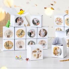 DIY adventskalender doosjes met ronde sticker set van 24