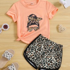 2pcs Girls Figure Graphic T shirts Round Neck Short Sleeve Tees Top en Elastic Waist Contrast Binding Leopard Shorts Set