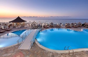 8 daagse Zonvakantie naar Kreta bij Alexander Beach Hotel en Village Resort