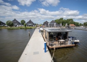 Vier vakantie op het Sneekermeer in Friesland