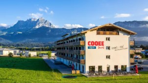 COOEE Alpin Hotel Kitzbuheler Alpen Logies ontbijt arrangement 1 14 nachten