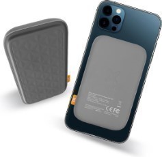 Xtorm Magsafe draadloze oplader 7.5 W Powerbank 5000 mAh met magsafe voor de iPhone 12 en 13 serie Geschikt voor elke smartphone